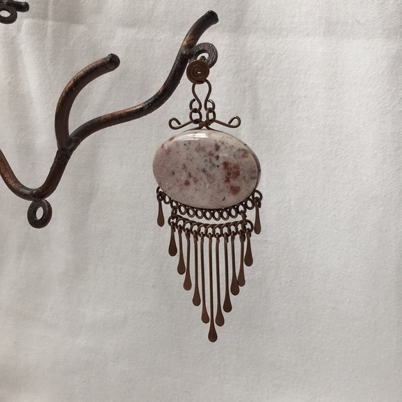 Genuine pink jasper pendant - Picture 2 of 3